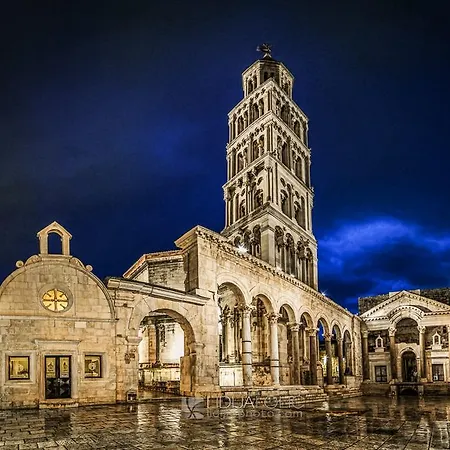 Apartment Sunny Апартаменты *