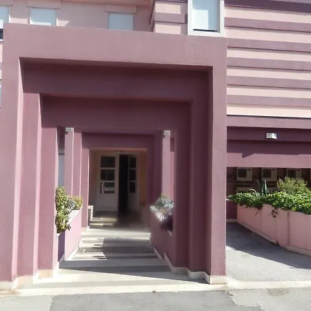 Апартаменты Apartment Sunny Сплит